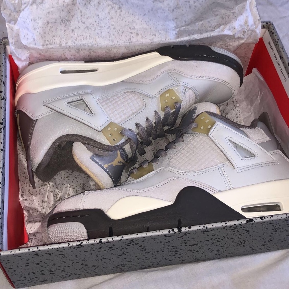 Retro Air Jordan 4 SE 6.5Y